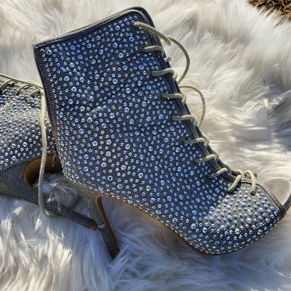 Rhinestone strap up heels - Picture 8 of 14